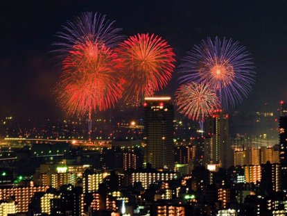 神戸の花火 | デートで一緒に楽しめるお祭スポットはココ！ | 高級交際クラブTen Carat「10カラットコラム」